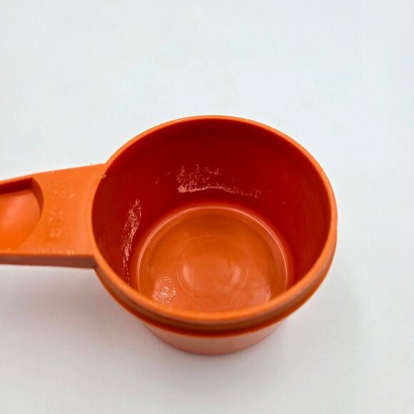 Vintage Tupperware Measuring Cups Set Of 6 Harvest Orange Tangerine ¼ To 1 Cup - Picture 6 of 9